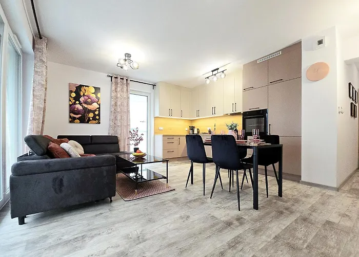 Classy - Novum Aquapark Румя